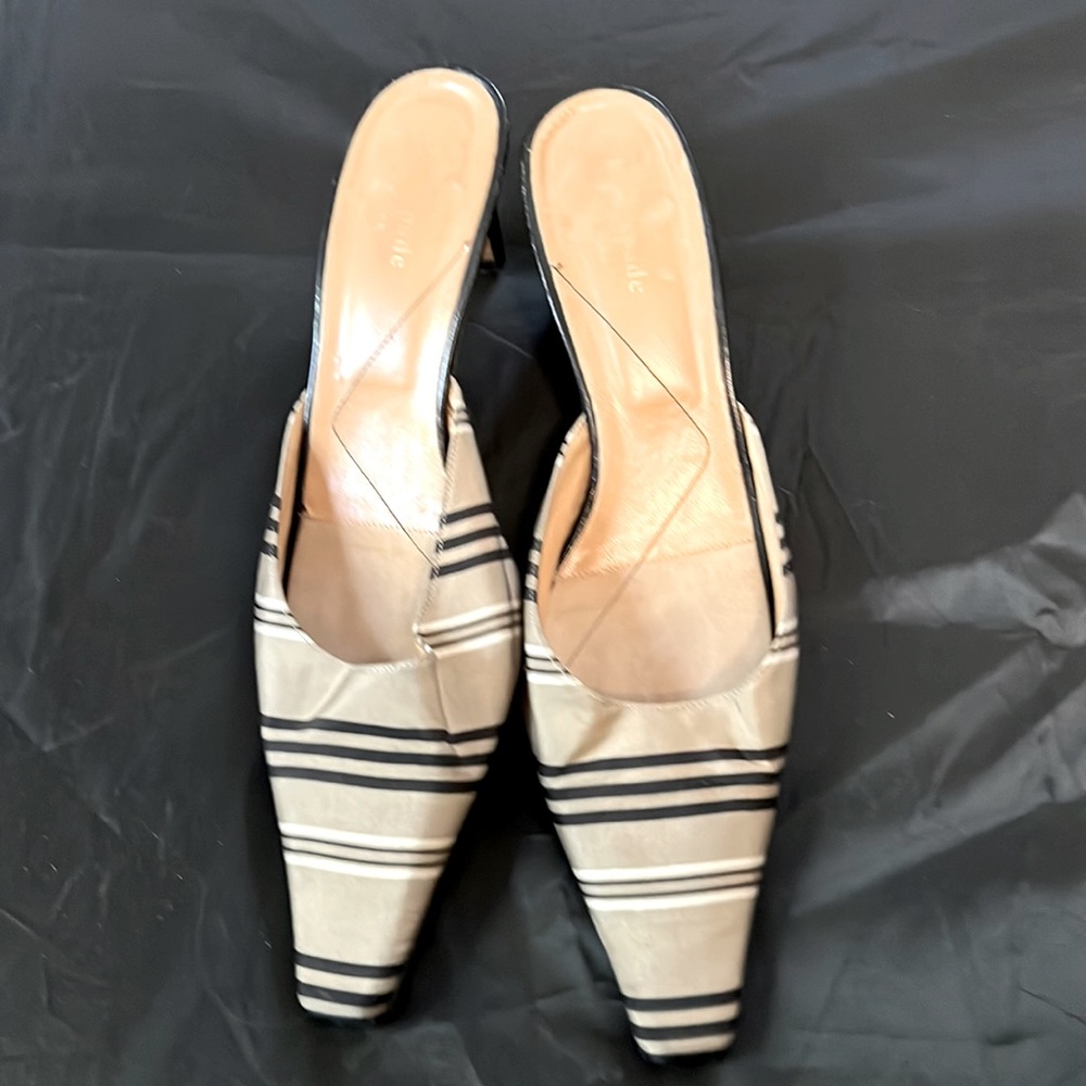 Kate Spade kitten heel mules size 9.